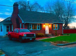 140 Nagle St, Springfield, MA 01151