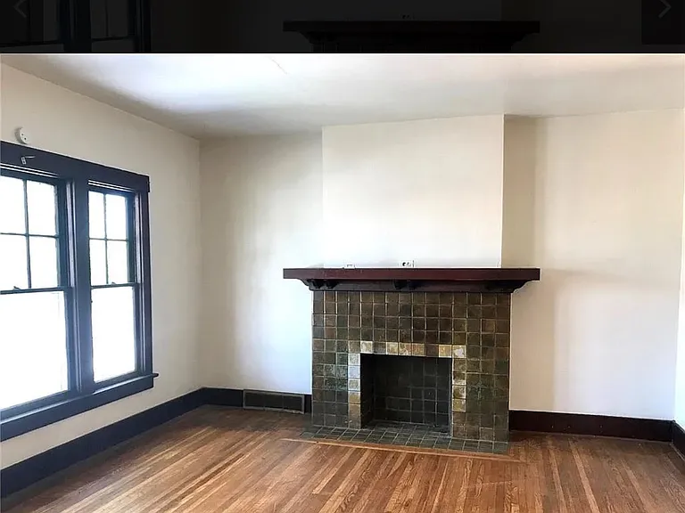 723 Woodlawn Ave — Photo 4