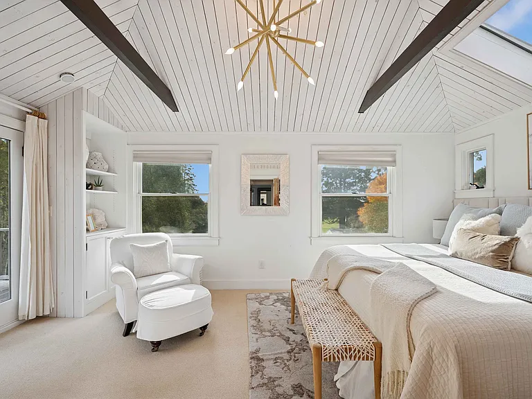 128 Sayres Path — Photo 16
