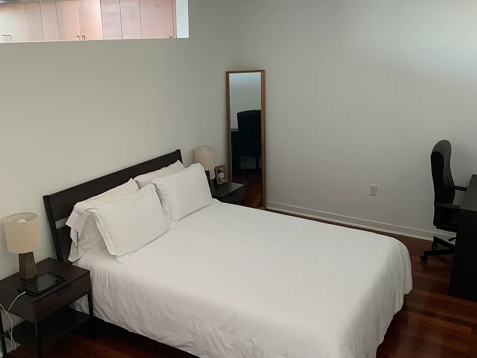155 S Court Ave #2089