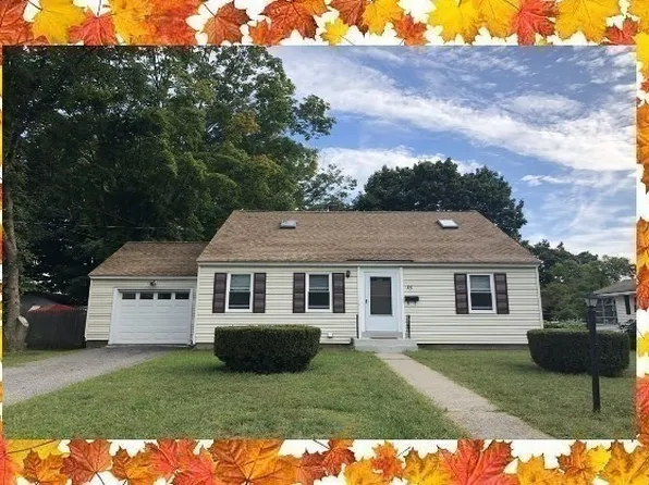 36 Fletcher St, Ayer, MA 01432