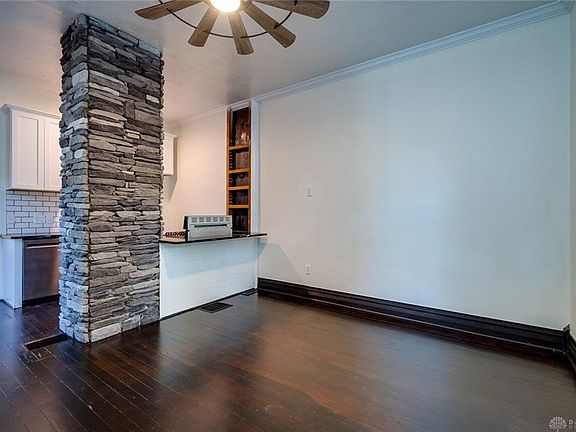 5th image of 235 Park Dr