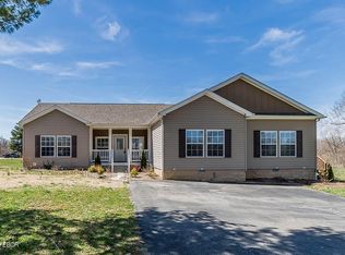 9267 Leisure Ln, Marion, IL 62959