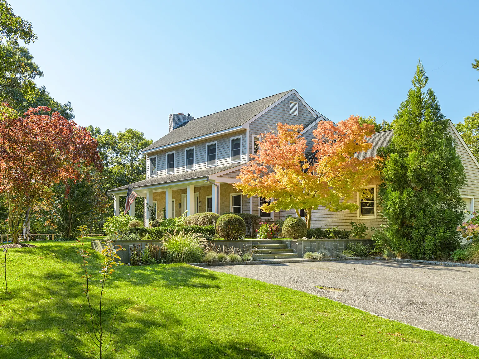 Modern Traditional in Bridgehampton — Photo 1