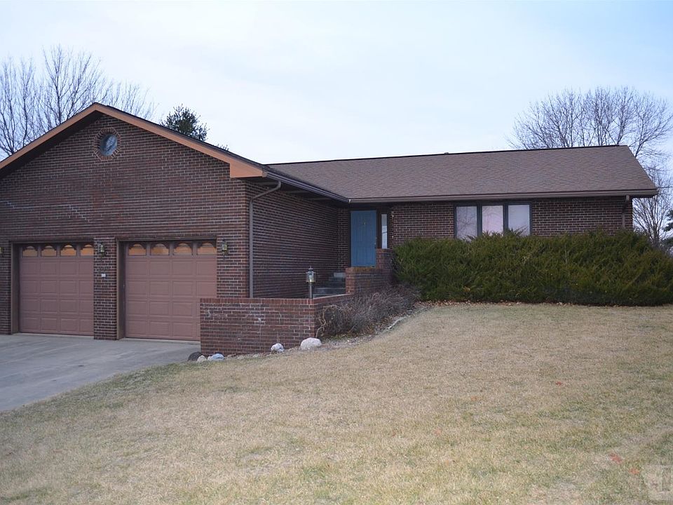 1st image of 209 Caldwell Pl