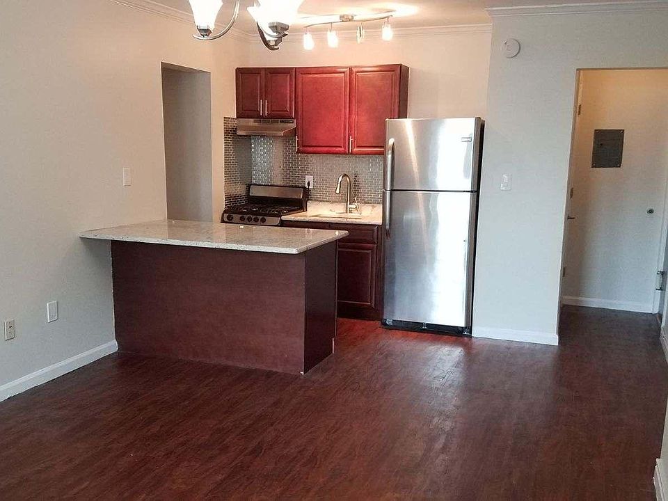 1st image of 42 Park Ave APT 21