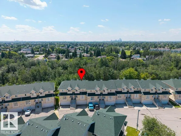 2419 133rd Ave NW #39, Edmonton, AB T5A 5A5