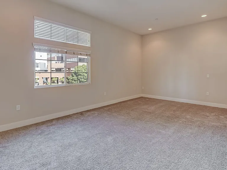 Axis 2300 Apartments — Photo 80