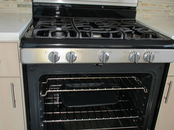 Gas stove 