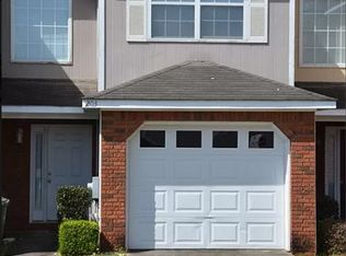 203 N Springview Dr, Enterprise, AL 36330