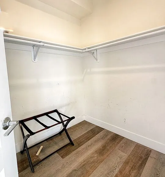 723 S Saint Andrews Pl #507 — Photo 18