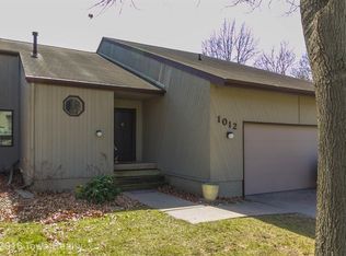 1012 Cedar Cir, West Des Moines, IA 50266