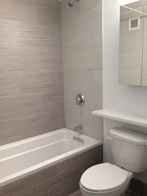 Rented by Olnick Organization | media 7