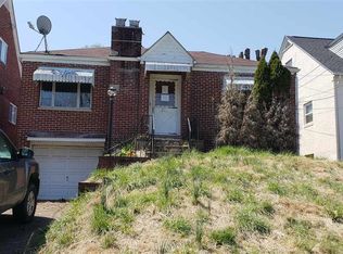 233 Green Oak Dr, Huntington, WV 25705