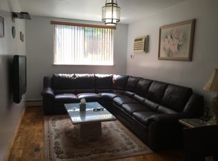 6914 64th St APT 1, Ridgewood, NY 11385