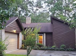 10 Brushwood Ct, Spring, TX 77380