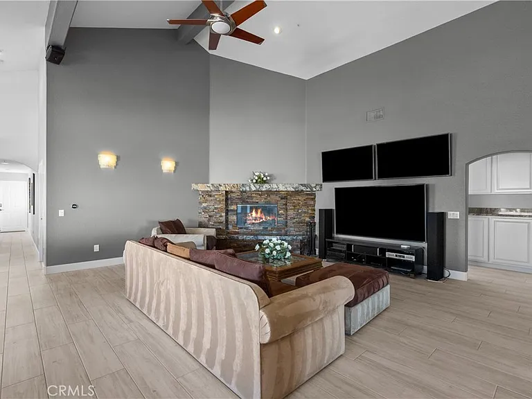 31800 Diamond View Ln — Photo 26