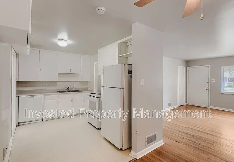 1231 E Bates Pkwy — Photo 7