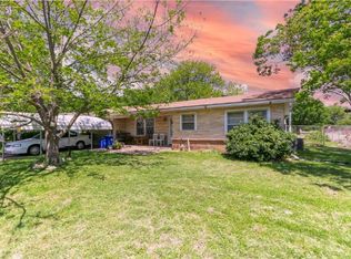 2624 S 27th St, Waco, TX 76706