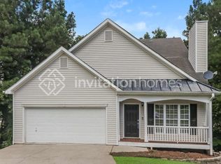 100 Saint Charles Ave, Dallas, GA 30157