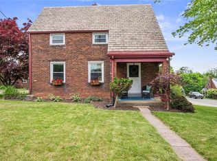 600 Glowood Dr, Pittsburgh, PA 15227