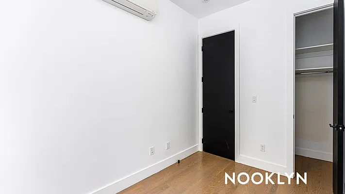 Rented by Nooklyn NYC LLC | media 63