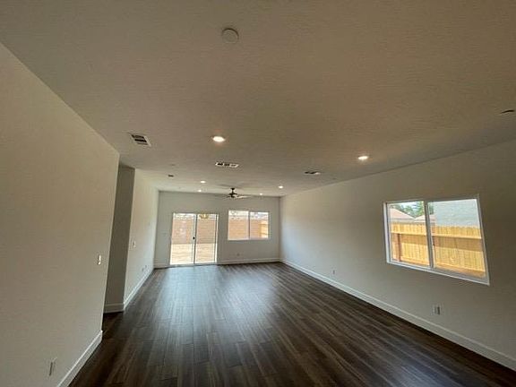 3rd image of 355 N Laverne Ave