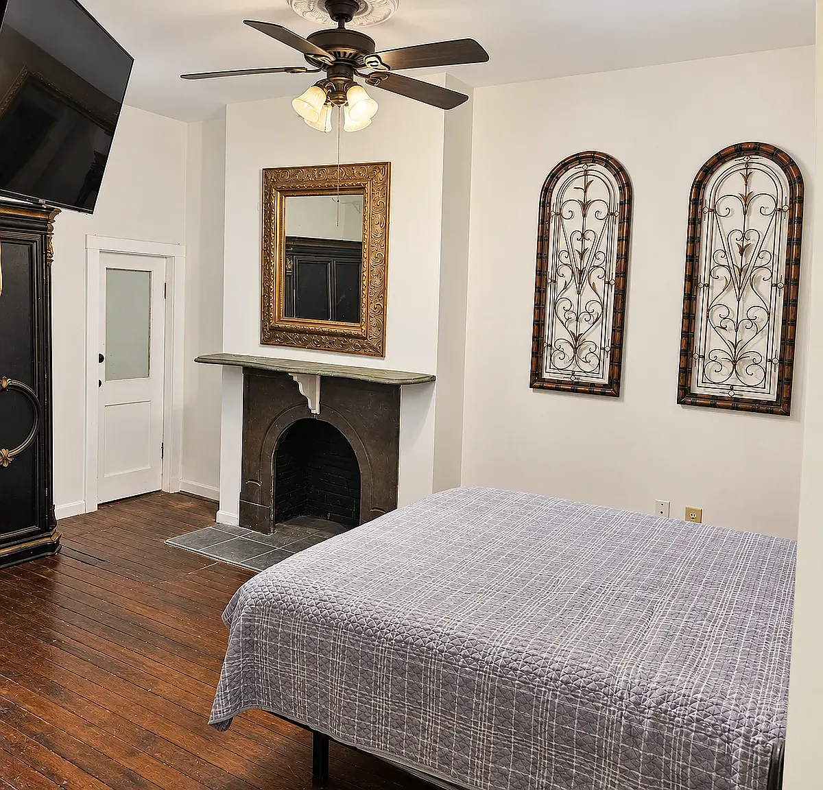 1 bed, 630 sqft, $1,749 — Photo 3