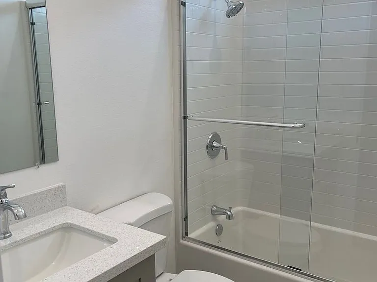 10160 Cunningham Ave — Photo 18