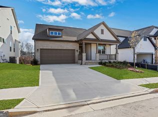 172 Candlewood Ln, Hoschton, GA 30548