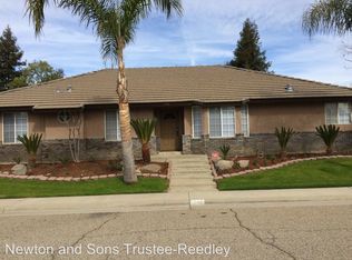 1526 W Riverglen Ave, Reedley, CA 93654