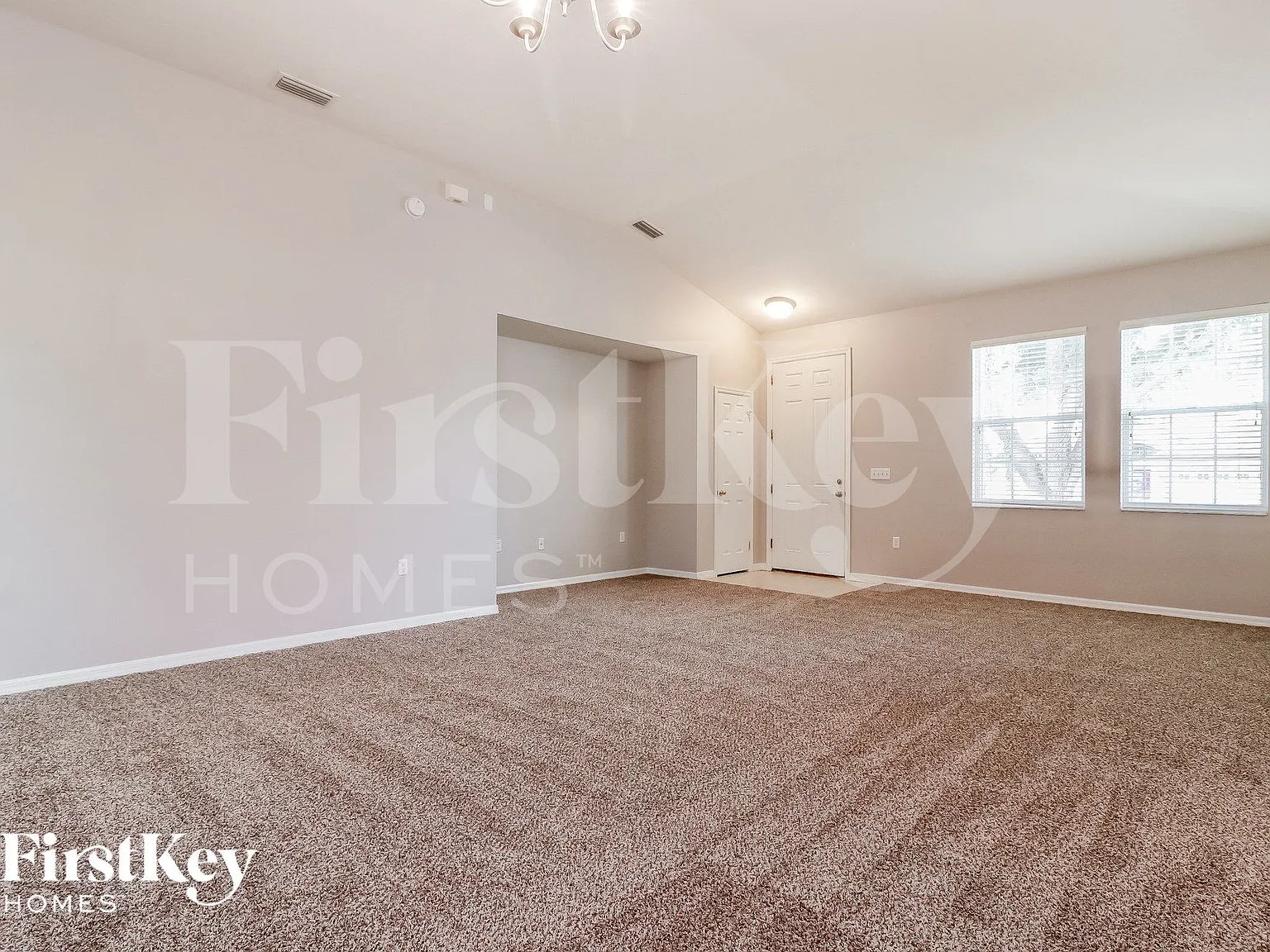 3 bed, 2.0 bath, 1890 sqft, $2,195 — Photo 3
