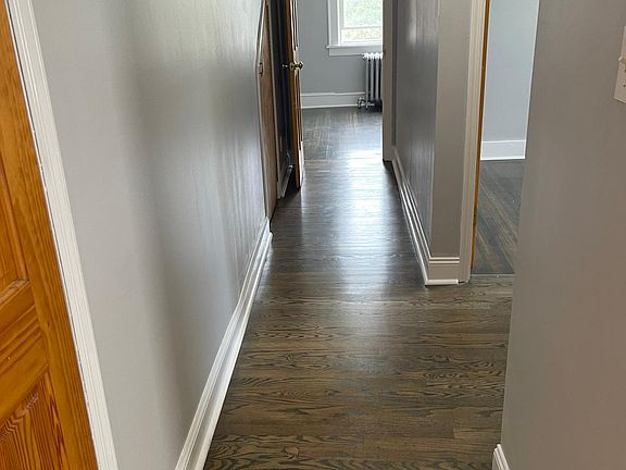 5th image of 230 Sommerville Pl