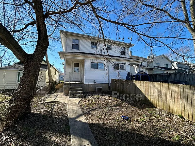 1038 Walnut Hill Pl — Photo 10