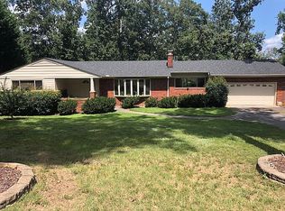 2960 Skylark Pl, Gainesville, GA 30506