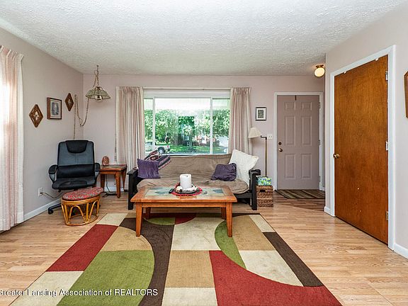 3rd image of 6435 Norburn Way