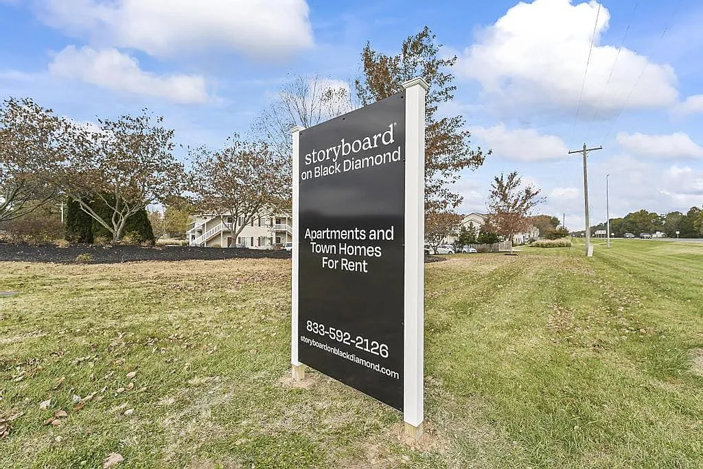 Black Diamond Single Family — Photo 4