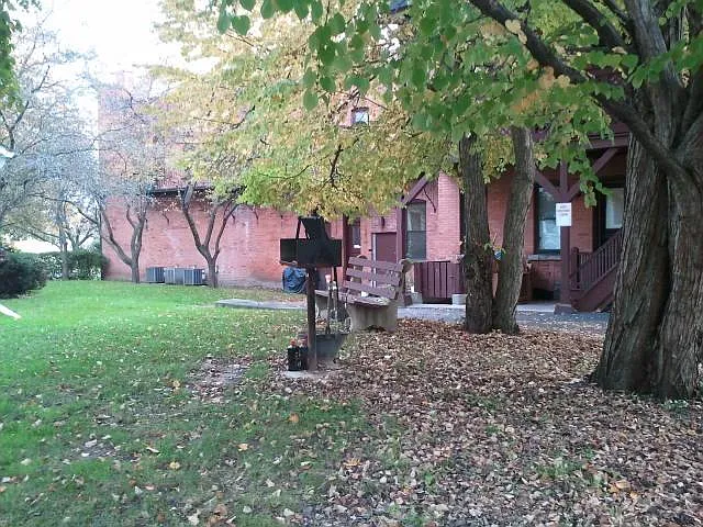 1421 South Ave #5 — Photo 7