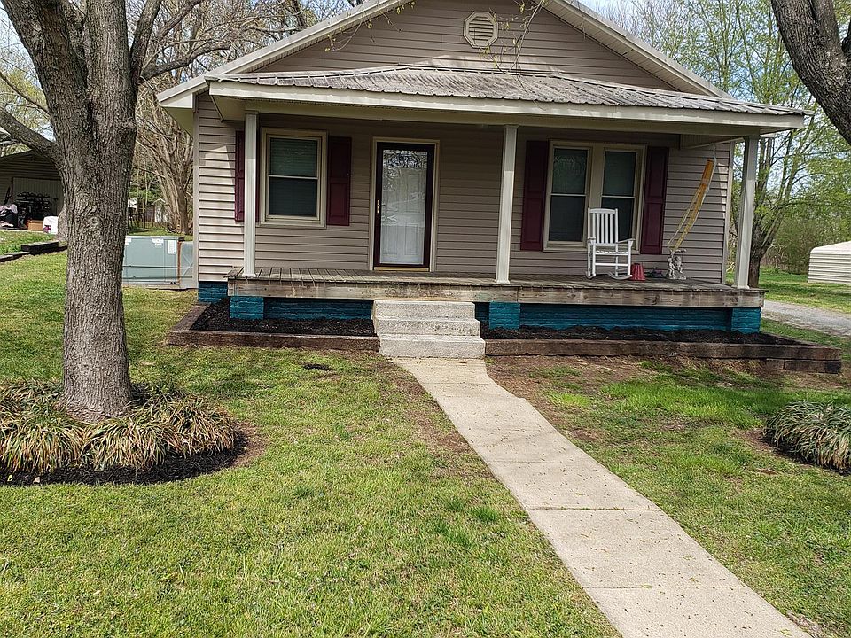 1st image of 416 Lewis Ave