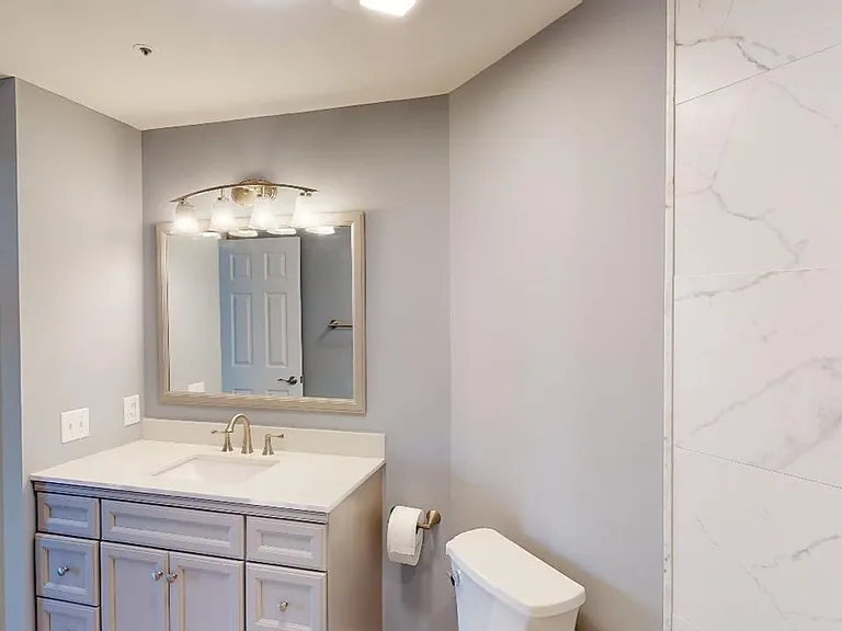 1105 Torrence Cir — Photo 21