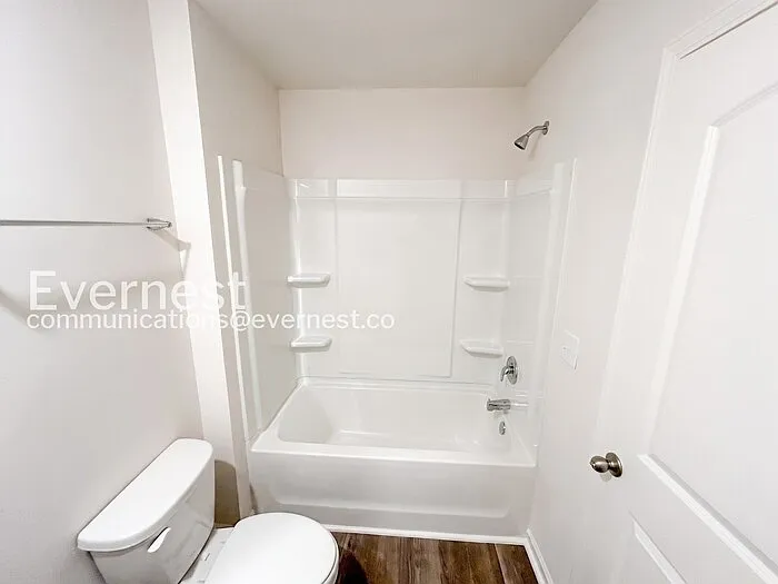 209 Maple Spring Trl — Photo 16