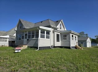333 Cottage St, Waterloo, IA 50703