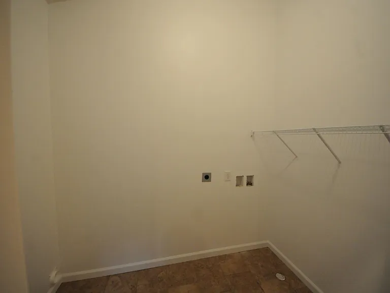 168 Waller Ln #168 — Photo 6