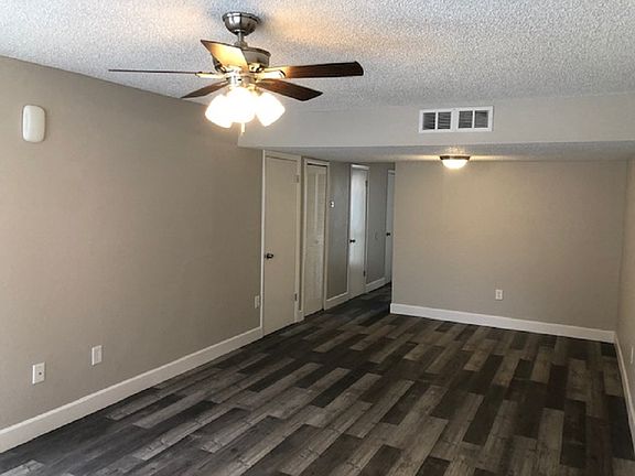 3rd image of 688 Leslie Ct #1