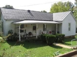 95 Spring St, Rocky Mount, VA 24151