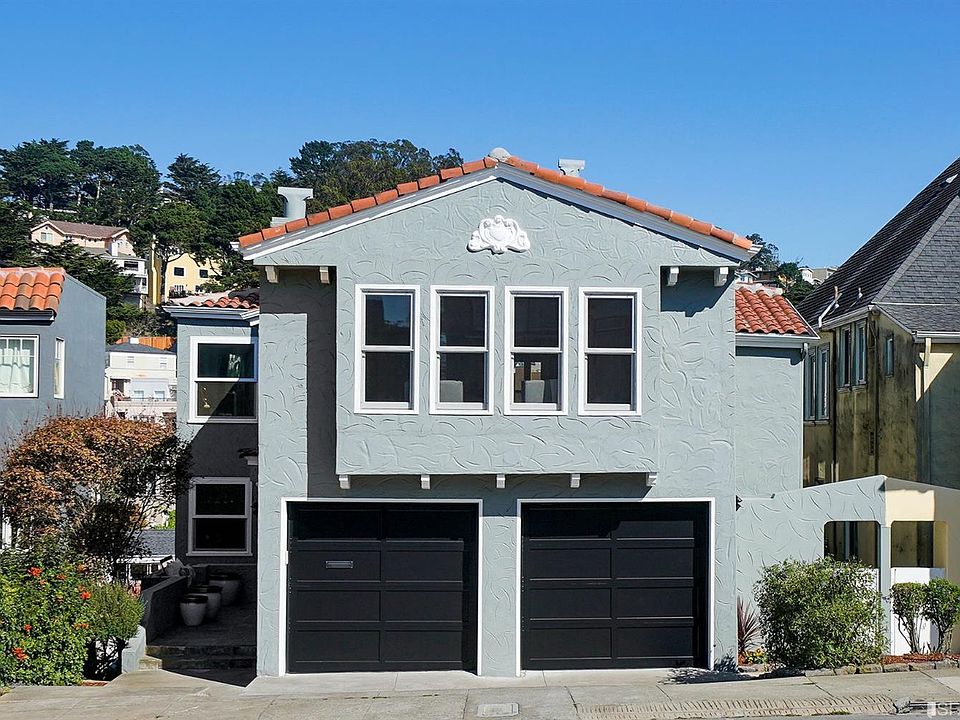 1st image of 31 Rosewood Dr