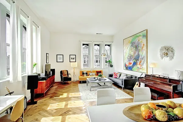 Sold by City Connections Realty | media 16