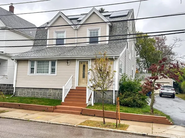 55 Metropolitan Ave, Roslindale, MA 02131