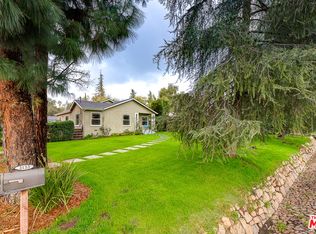 2123 Santa Rosa Ave, Altadena, CA 91001