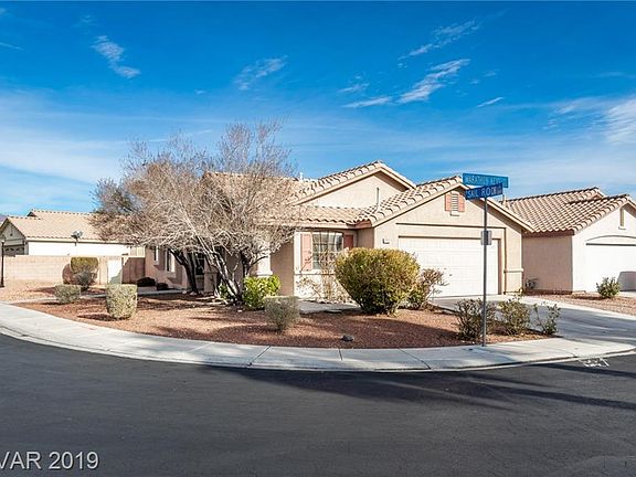 3rd image of 2122 Marathon Keys Ave